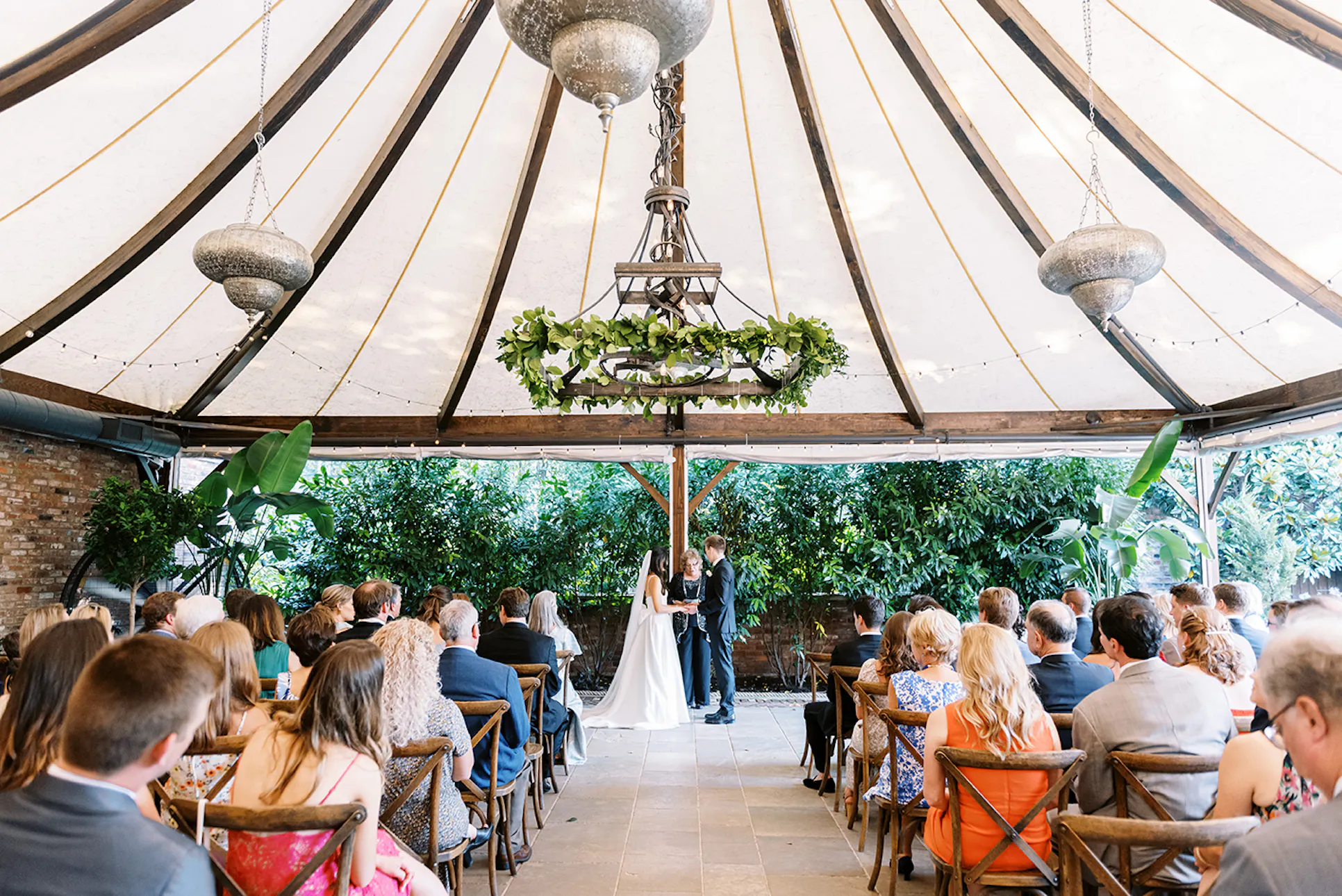 Apiary Wedding Venue Lexington KY 40508