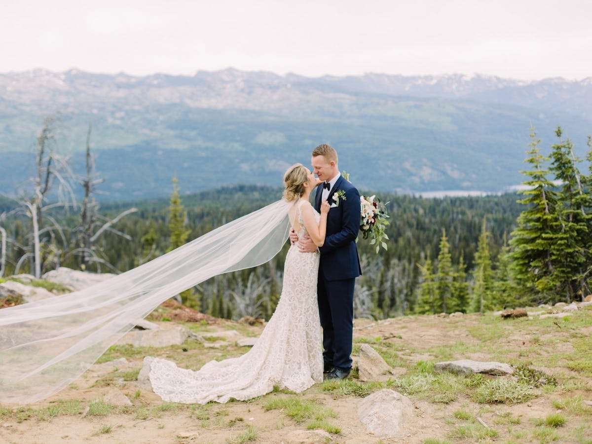 Outdoor Wedding Venues in Idaho