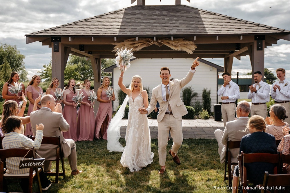 Mint Barrel Barn Event Center Wedding Venue Nampa ID 83687 mint-barrel-barn-event-center-wedding-venue-nampa-id-83687