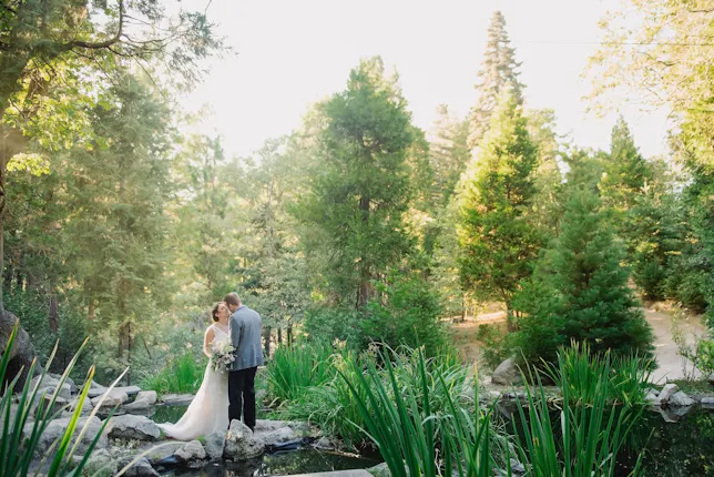 Arrowhead Pine Rose Weddings And Cabins Lake Arrowhead Ca 92391