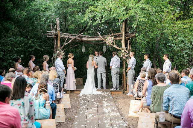 River Bend Nature Center Weddings North Texas Wedding Venue Wichita