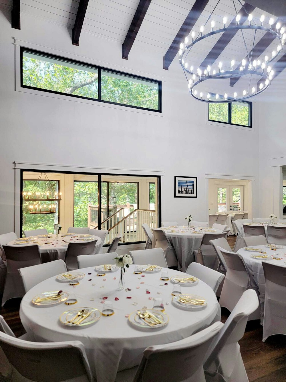 The Villa of South Conyers Wedding Venue Conyers GA 30094