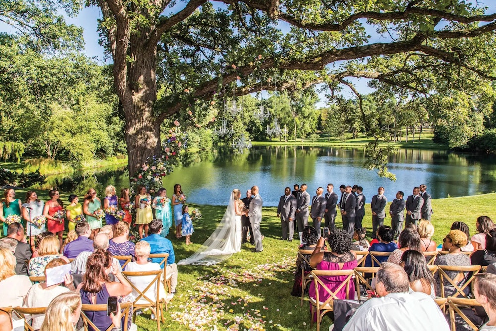 Chicago Wedding Venues That Allow Outside Alcohol Illinois BYO Alcohol